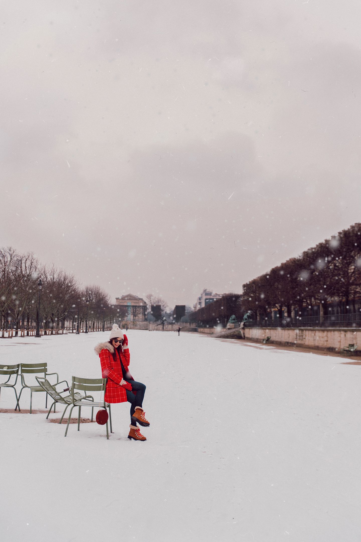 Blog-mode-and-the-city-looks-de-la-neige-a-paris-5