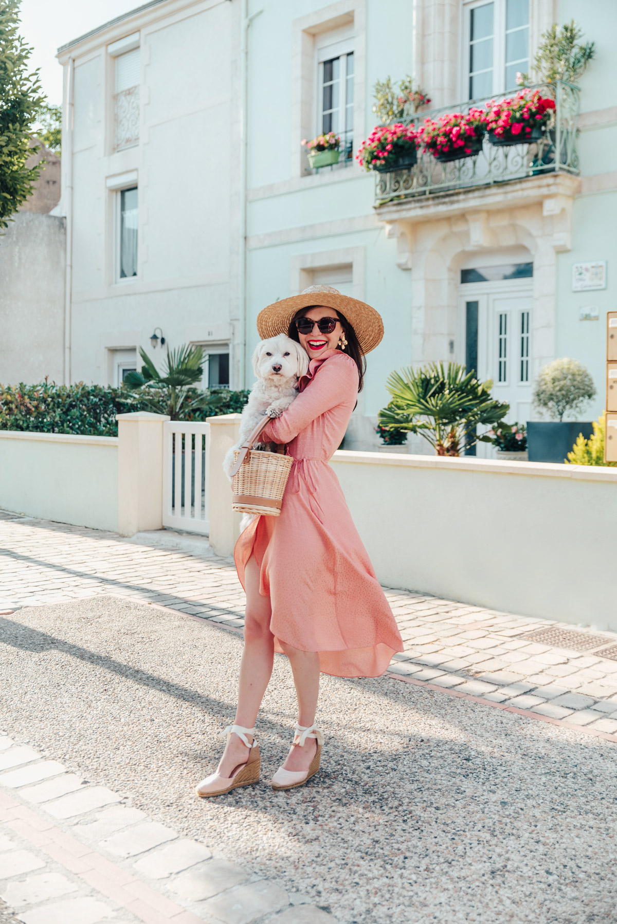mode-and-the-city-la-rochelle-look-ete-robe-rose-castaner-0