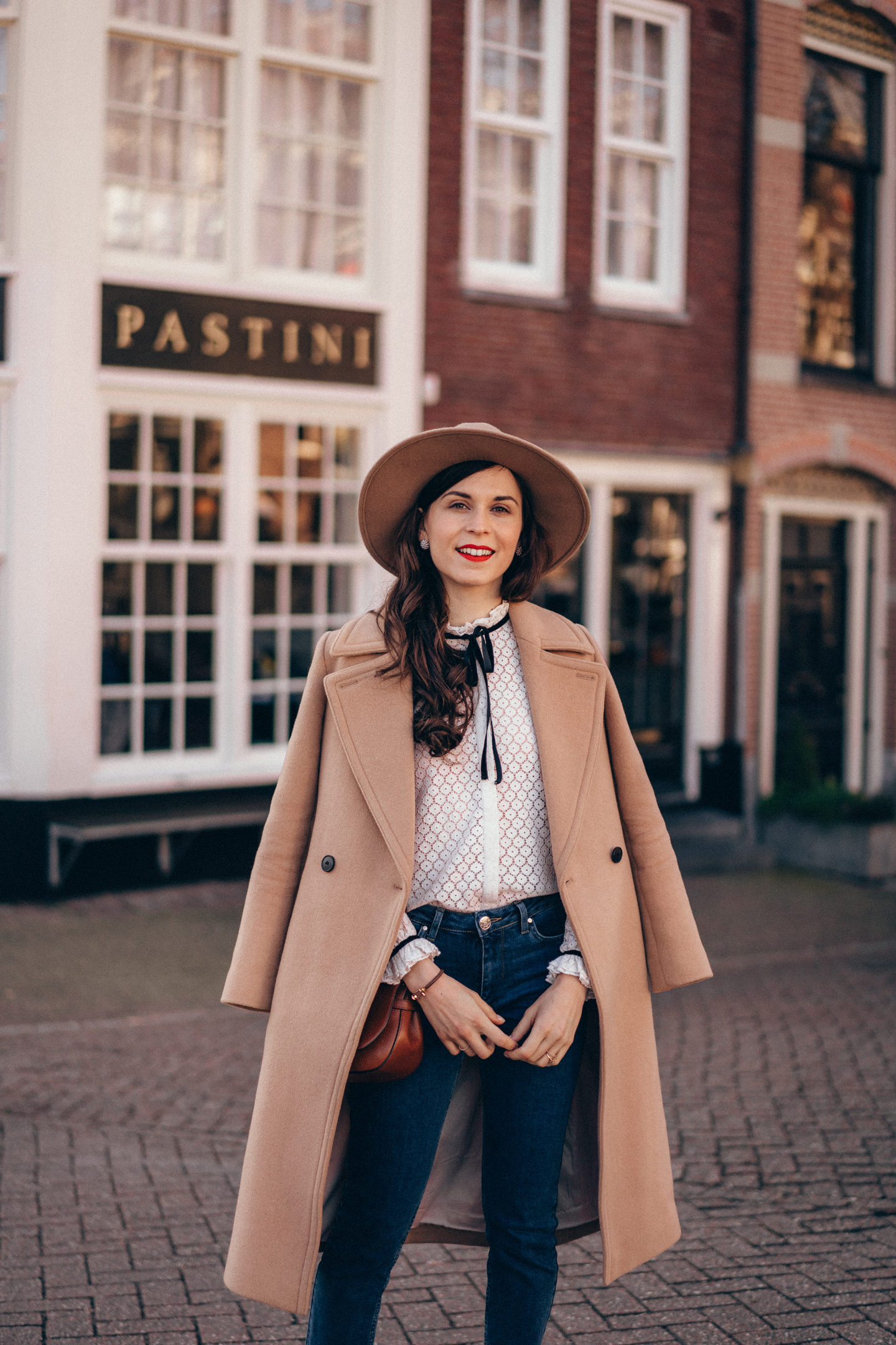 AmsterdamV2
