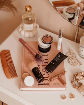Je vous dis tout sur ma routine maquillage clean (teint, yeux, lèvres) ! - Daphné Moreau