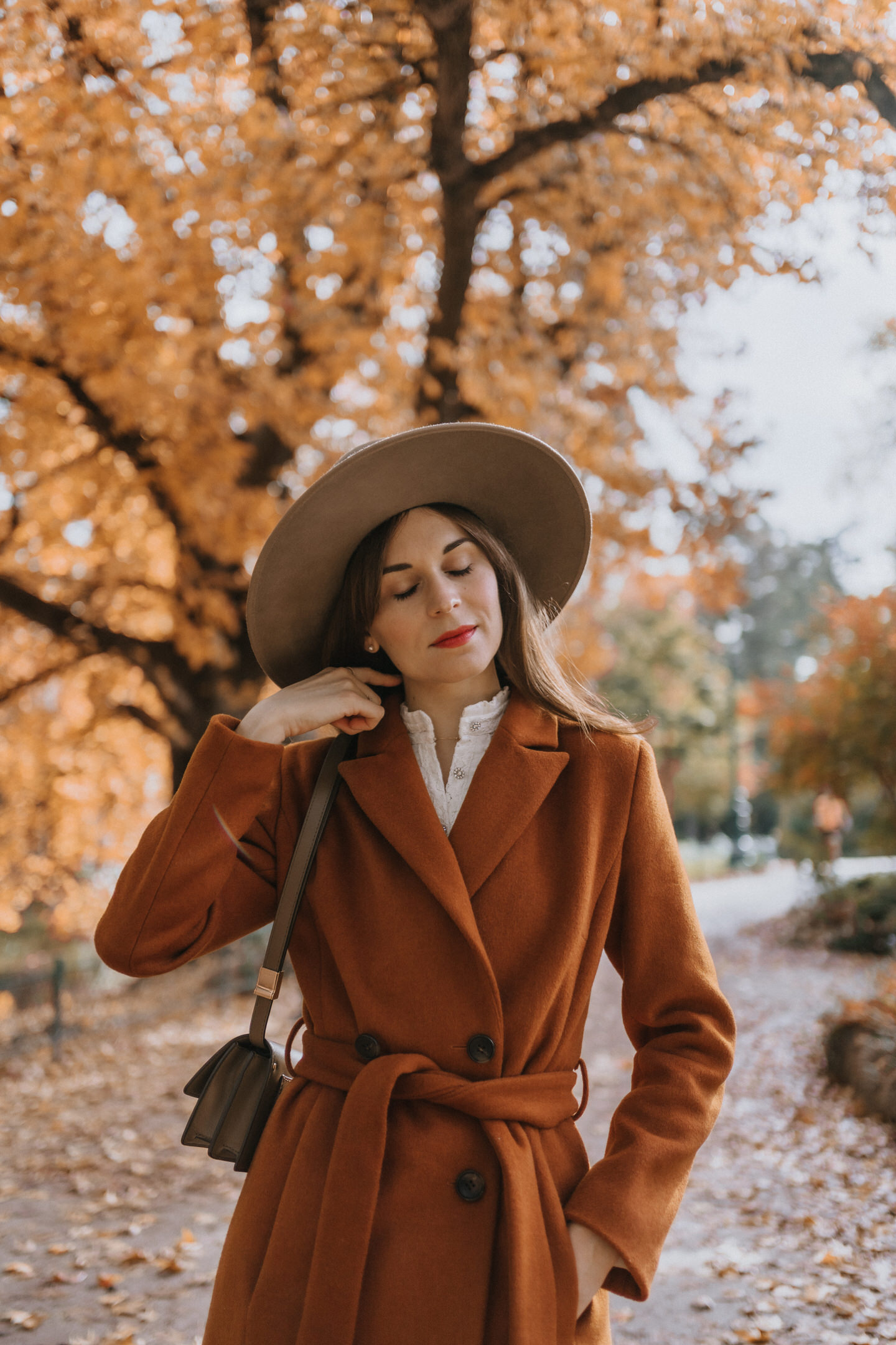 manteau-paola-gaala-paris-10